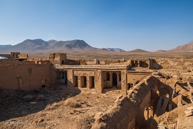 قلعه قمیشلو گنجینه رو به ویرانی