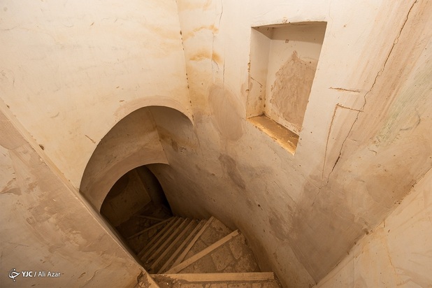 قلعه قمیشلو گنجینه رو به ویرانی