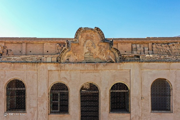 قلعه قمیشلو گنجینه رو به ویرانی