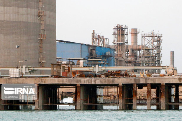 تبعات زیست محیطی پتروشیمی ماهشهر