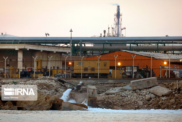 تبعات زیست محیطی پتروشیمی ماهشهر