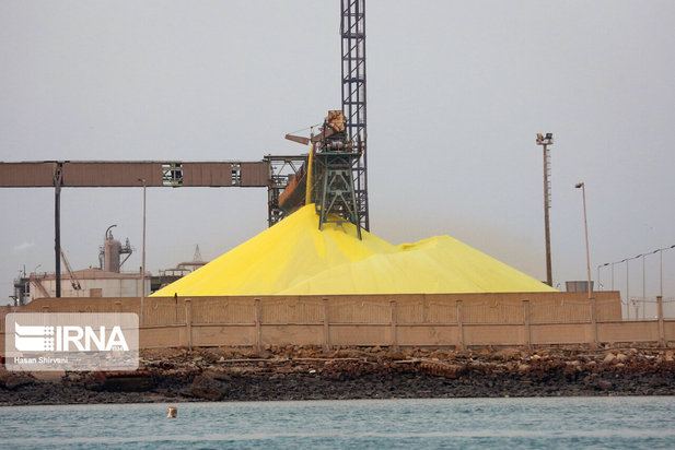 تبعات زیست محیطی پتروشیمی ماهشهر