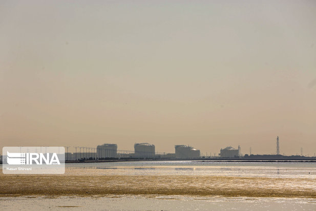 تبعات زیست محیطی پتروشیمی ماهشهر