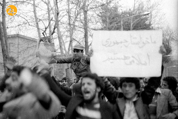 تصاویر پیروزی انقلاب ۵۷