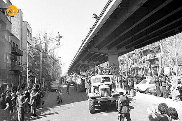 تصاویر پیروزی انقلاب ۵۷