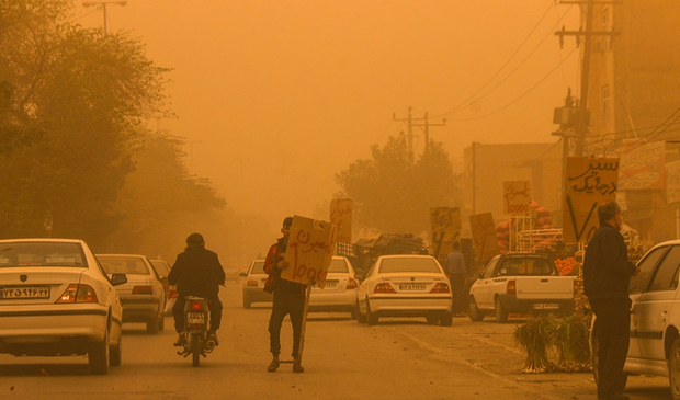 غبار در آبادان بیش از حد مجاز