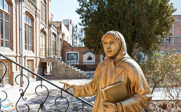 پروین اعتصامی به روایت تصویر