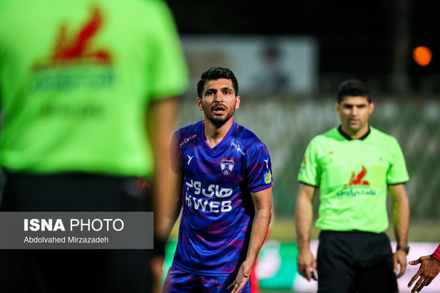 دیدار جذاب پرسپولیس و هوادار