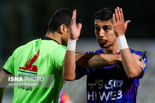 دیدار جذاب پرسپولیس و هوادار