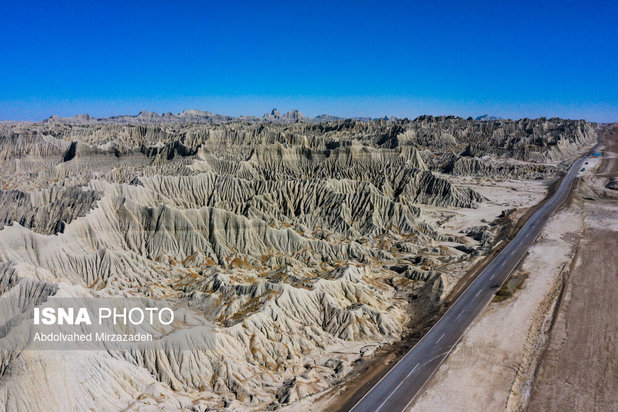 بهشت گمشده ایران