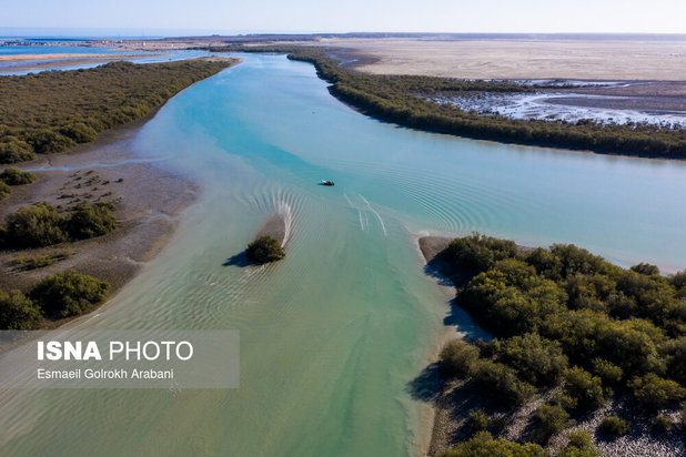 بهشت گمشده ایران