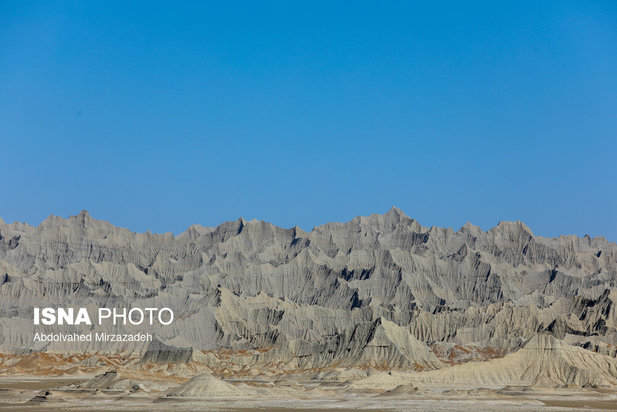 بهشت گمشده ایران