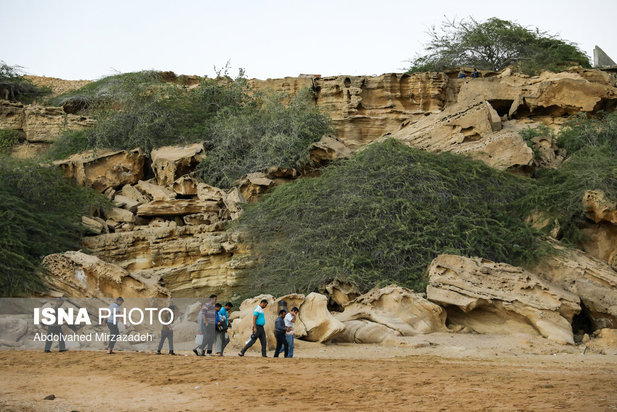 بهشت گمشده ایران