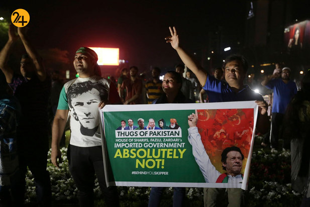 اعتراضات پاکستانی ها علیه برکناری عمران خان