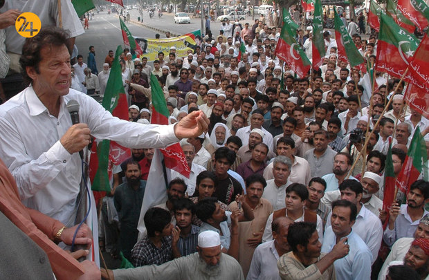 عمران خان از سعود تا سقوط