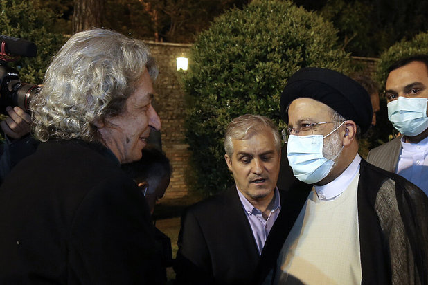 افطاری رئیسی با هنرمندان