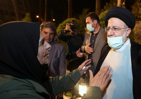 افطاری رئیسی با هنرمندان