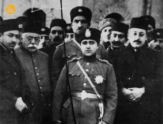 تصاویر کمتر دیده شده از رضاشاه پهلوی