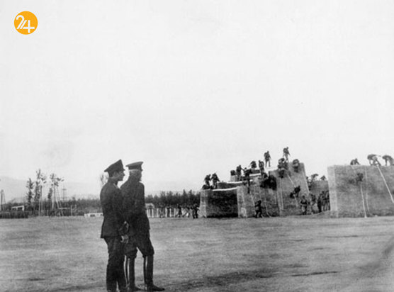 تصاویر کمتر دیده شده از رضاشاه پهلوی