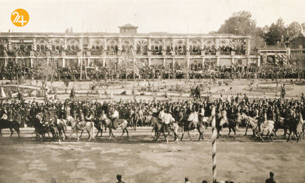 تصاویر کمتر دیده شده از رضاشاه پهلوی