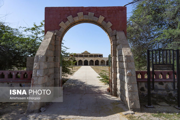 مدرسه جری پولاک در جزیره هرمز