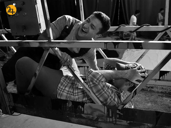 زلنسکی از صحنه فیلم تا صحنه جنگ