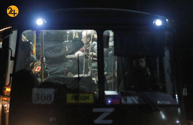 نظامیان اوکراینی در اسارت سربازان روسی