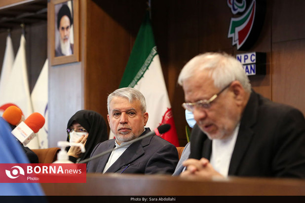 رونمایی از سردیس چهره های ماندگار ورزش ایران