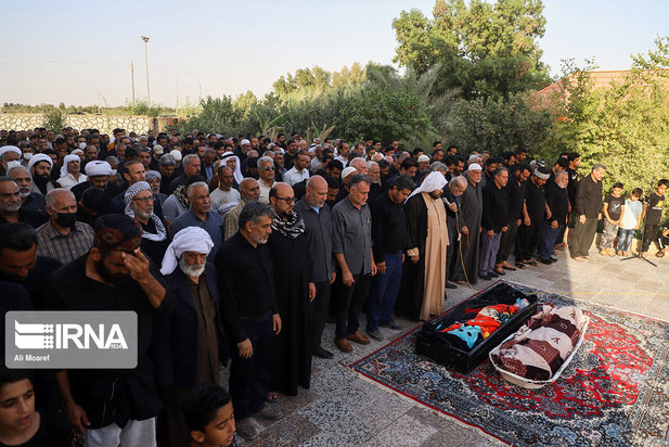 تشییع پیکر جانباختگان متروپل