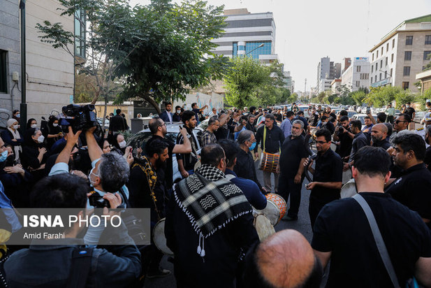 مراسم یادبود جانباختگان فاجعه متروپل آبادان