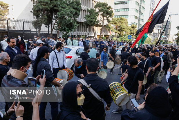 مراسم یادبود جانباختگان فاجعه متروپل آبادان