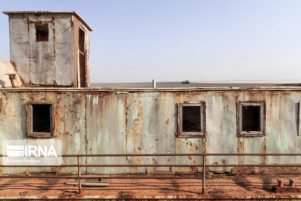 دریاچه ارومیه یا کویر نمک