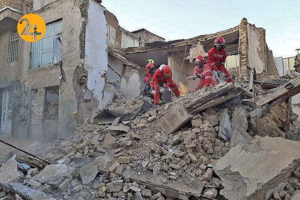 ریزش ساختمان ۴ طبقه در کرمانشاه