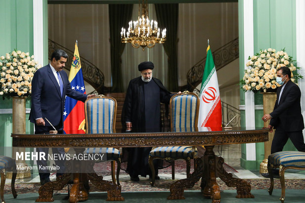 مراسم استقبال رسمی از رئیس جمهور ونزوئلا