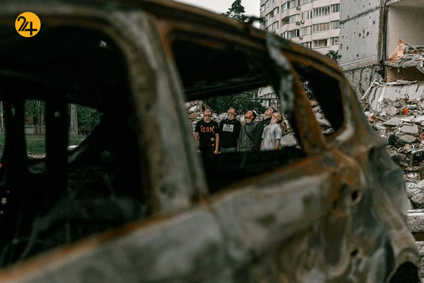 عکاسی از دانش‌آموزان فارغ‌التحصیل اوکراین