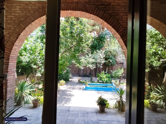 خانه موزه سیمین و جلال