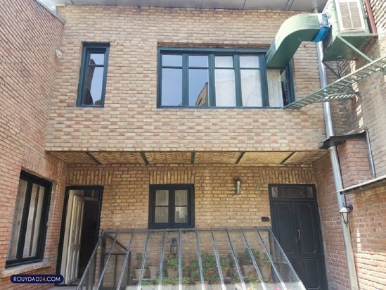 خانه موزه سیمین و جلال