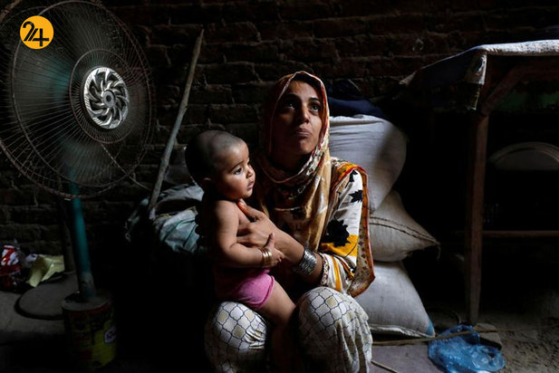  وضعیت بحرانی مادران در گرم‌ترین کشور جهان 