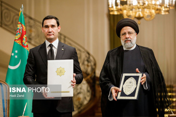 استقبال رسمی از رییس جمهور ترکمنستان