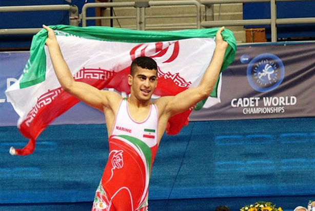 قهرمانان ورزشی دستفروش ایران