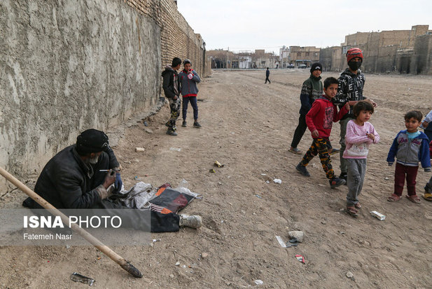 معتادان و کارتن‌خواب‌های حاشیه اصفهان