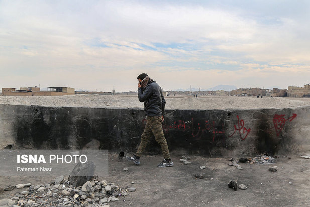 معتادان و کارتن‌خواب‌های حاشیه اصفهان