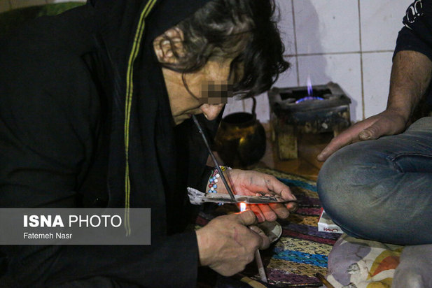 معتادان و کارتن‌خواب‌های حاشیه اصفهان