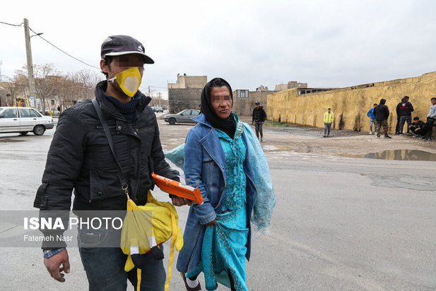 معتادان و کارتن‌خواب‌های حاشیه اصفهان