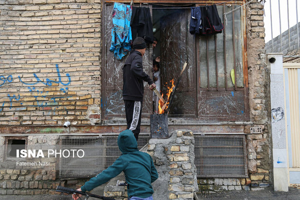 معتادان و کارتن‌خواب‌های حاشیه اصفهان