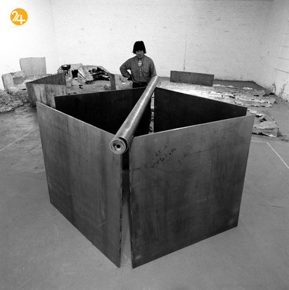 مشهورترین نقاشان و مجسمه‌سازان جهان