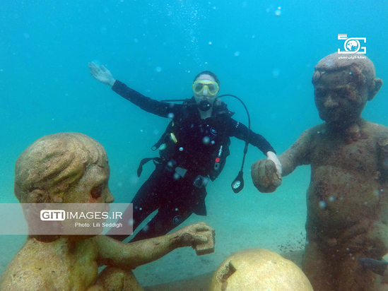 دنیای زیر آب کیش