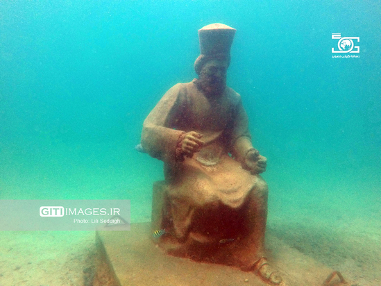 دنیای زیر آب کیش