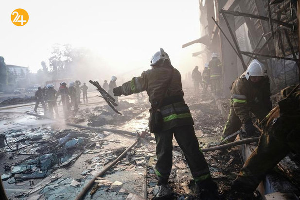 موشک‌باران مرکز خرید شهر کرمنچوک