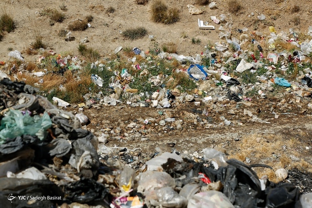 مراتع شهر سمیرم در حصار زباله